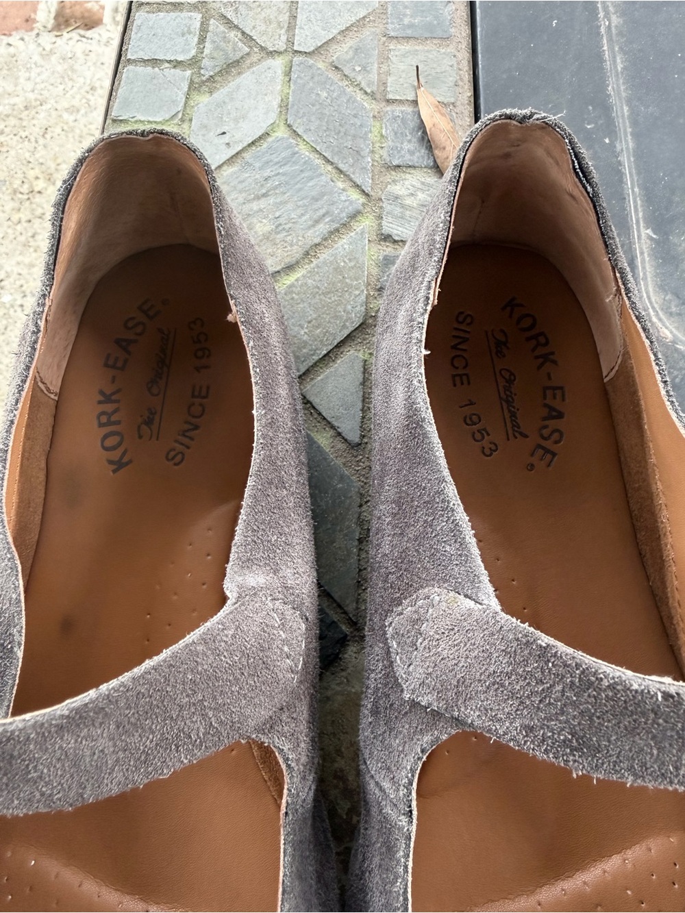 Kork-Ease Women’s Gray Suede Mary Jane Flats - Picture 9 of 11